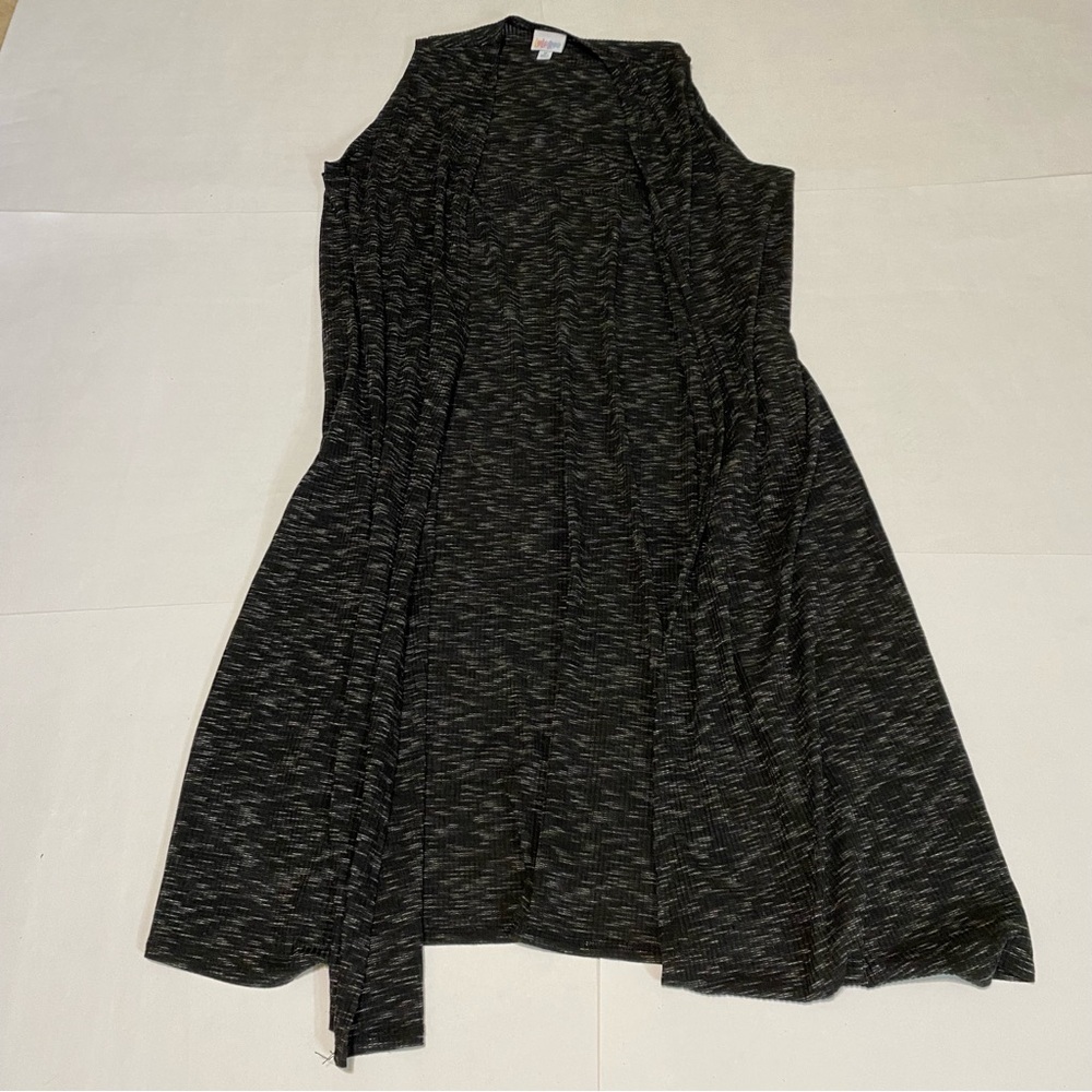 ⭐️Sleeveless Black and Gray Long Cardigan